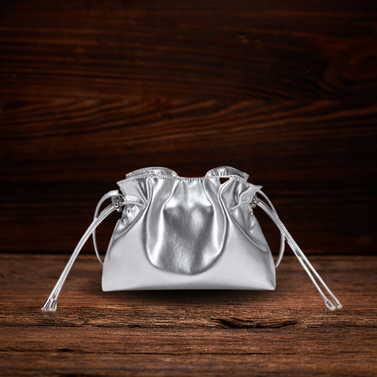 BERK | Klassische Crossbody-Ledertasche mit Kordelzug