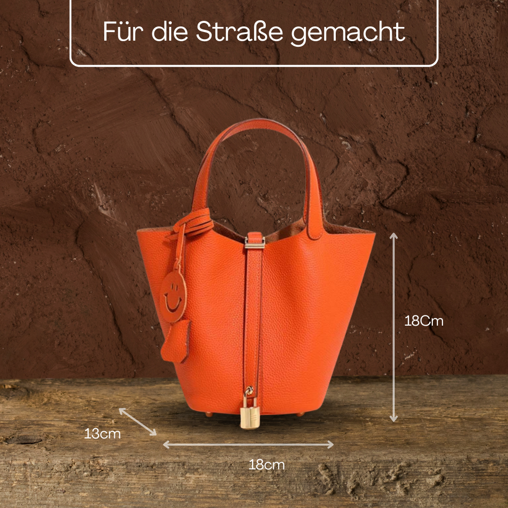 BERK | Minimalistische Bucket Bag aus gepechtem Leder